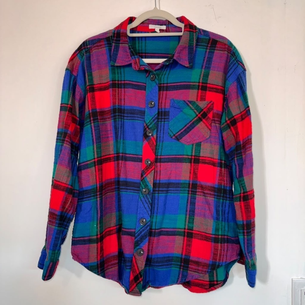 Maurices Women's Size M Button Up Cabin Boyfriend Flannel Shirt Vibrant Plaid
